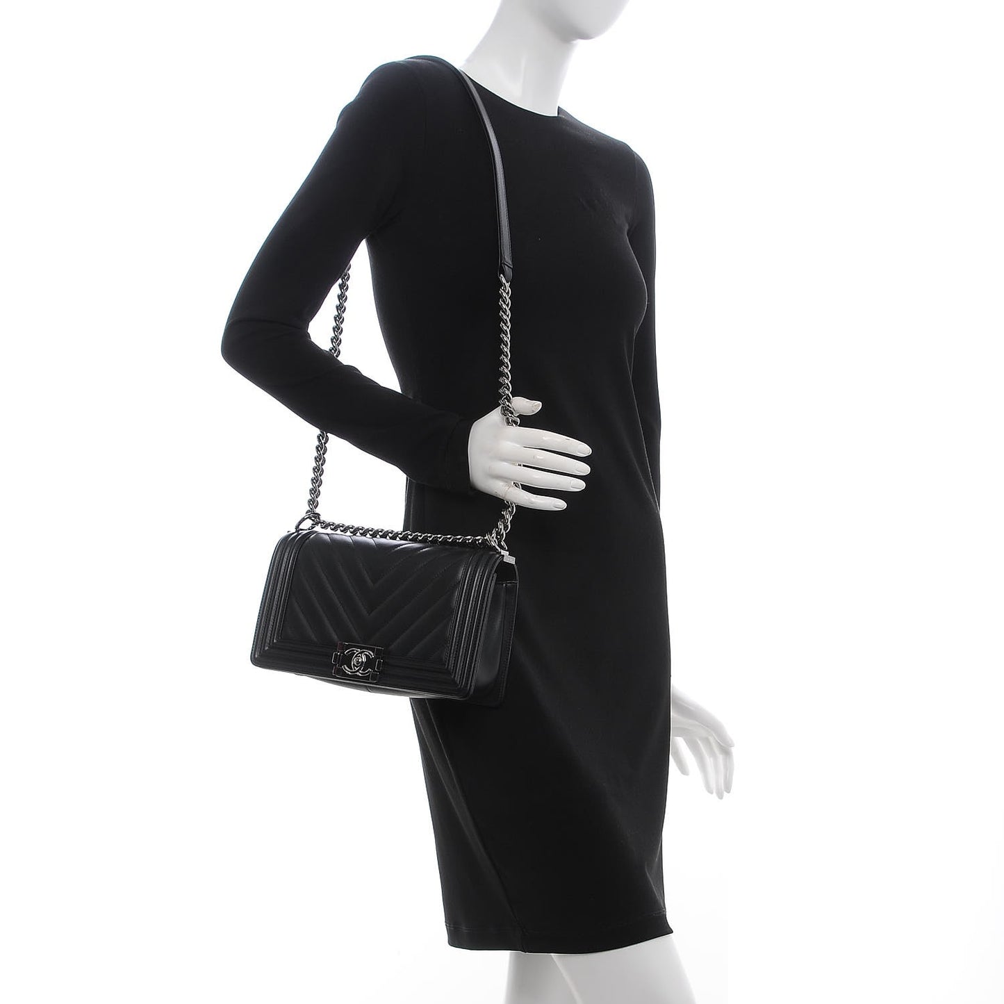 Calfskin Chevron Quilted Medium Boy Flap Black