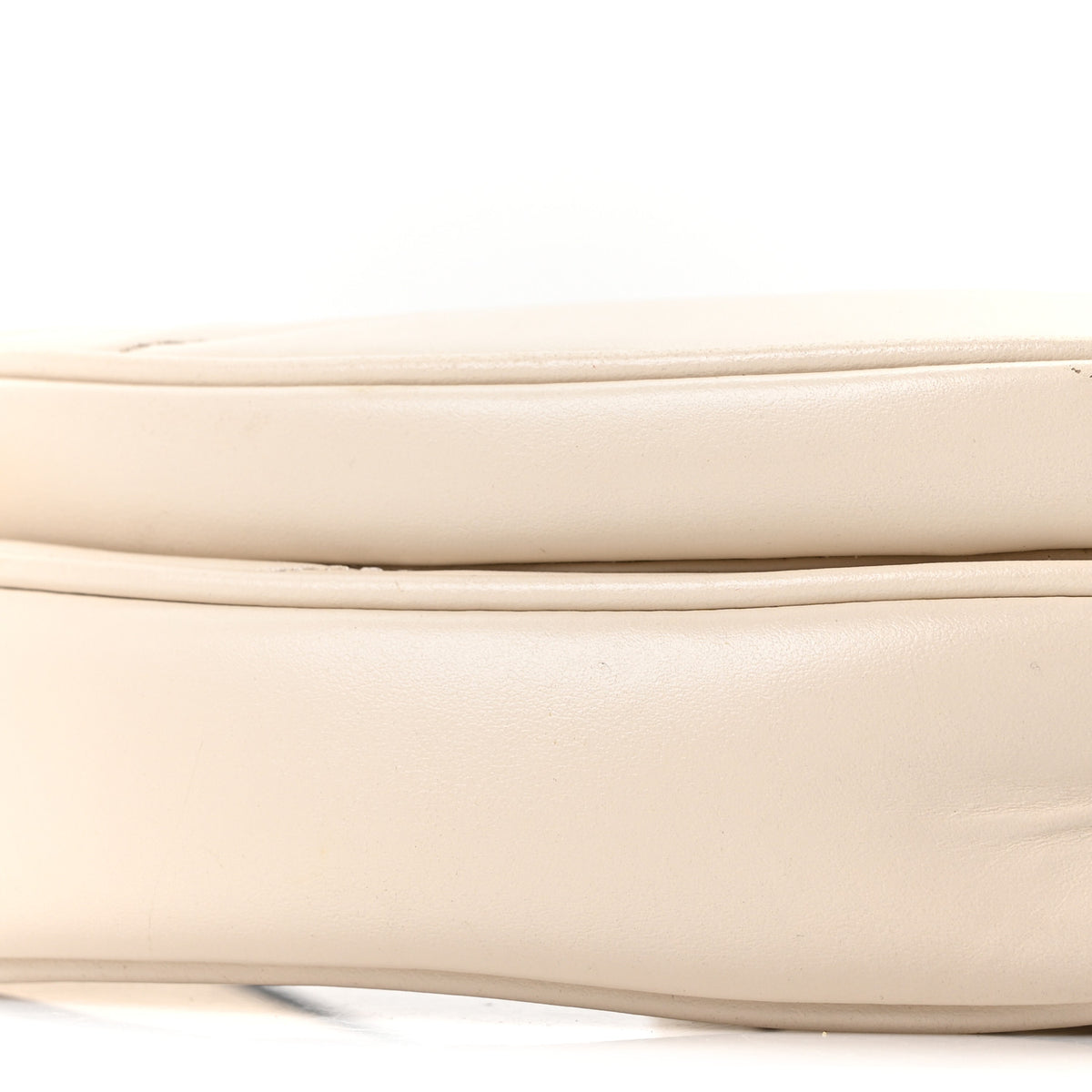 Gucci Calfskin Matelasse Diagonal Mini Interlocking G Heart Shoulder Bag Mystic White 9 of 10