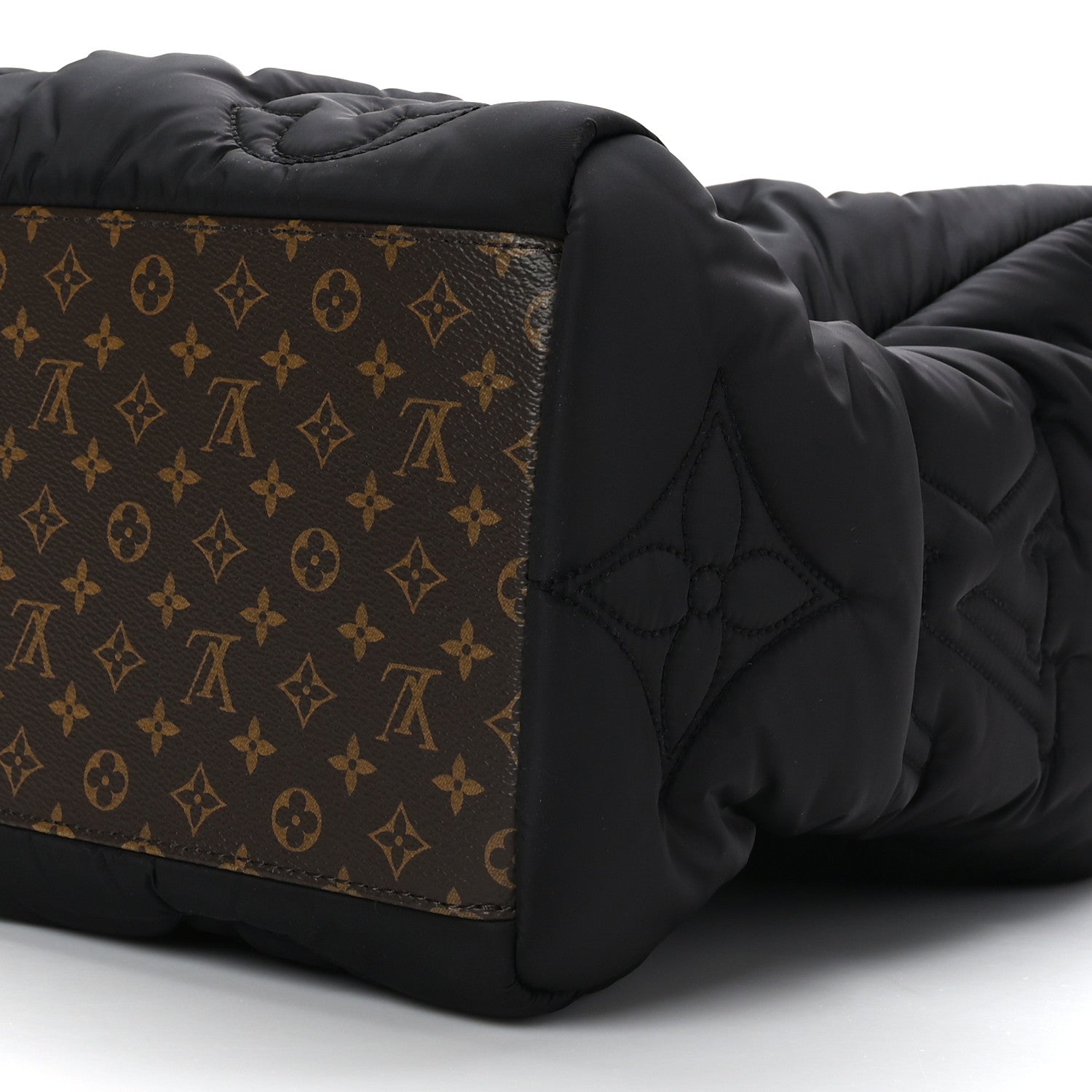 Louis Vuitton Econyl Monogram Pillow Giant Onthego GM Black 8 of 8