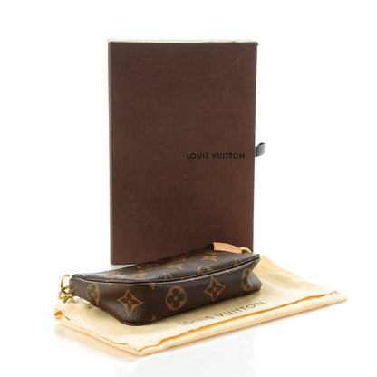 Louis Vuitton Monogram Mini Pochette Accessories 5 of 7