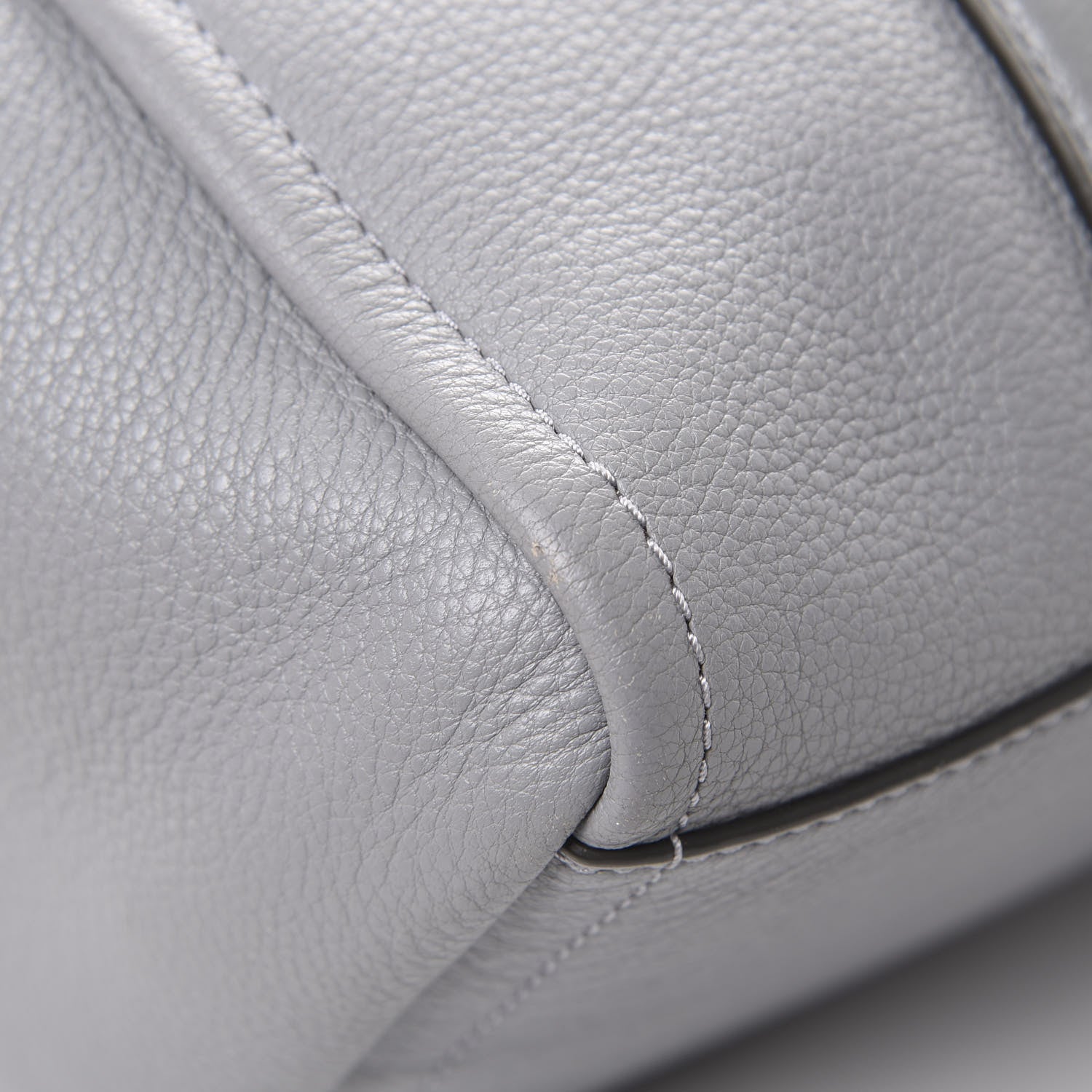 Marc Jacobs Grained Calfskin The Tag Tote Grey 11 of 12