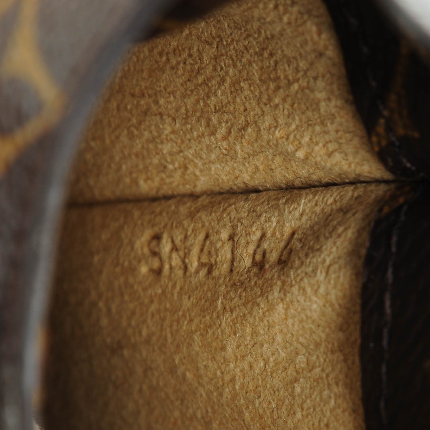 Louis Vuitton Monogram Sunglasses Case MM 6 of 6
