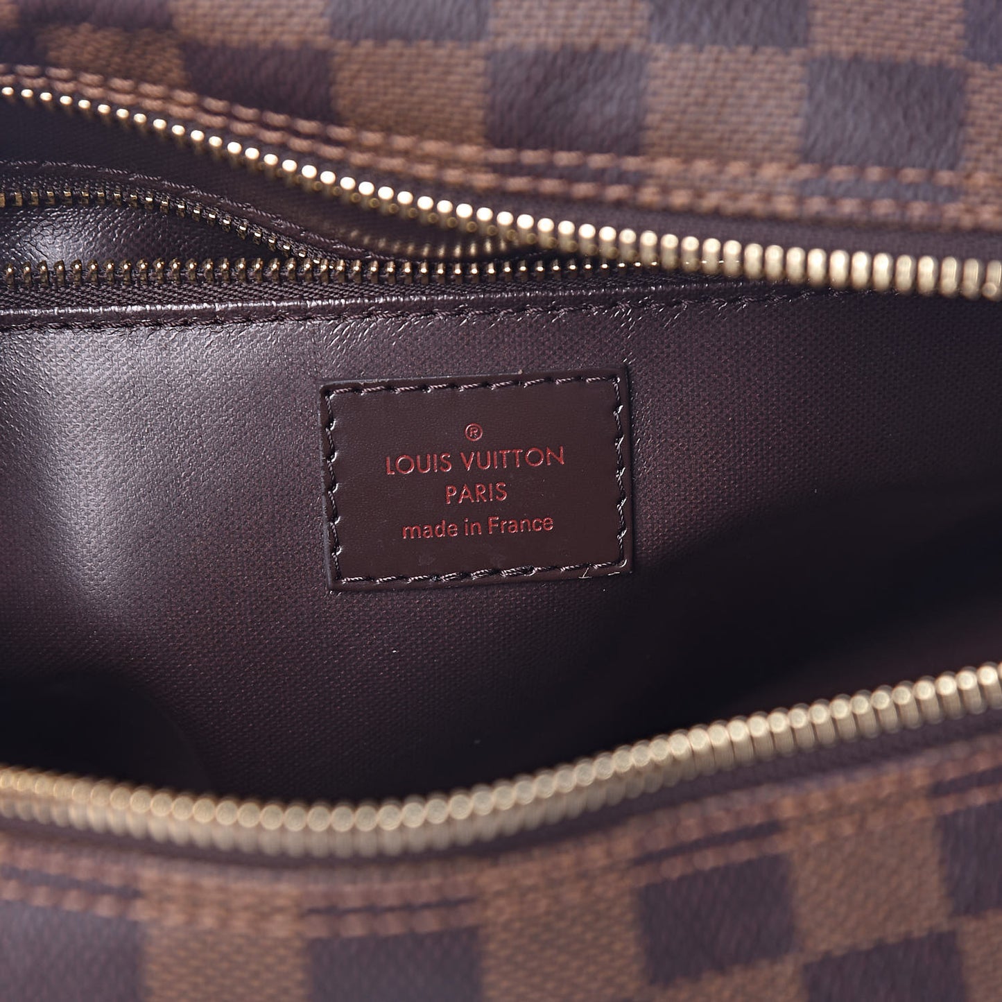 Damier Ebene Toiletry Bag 25