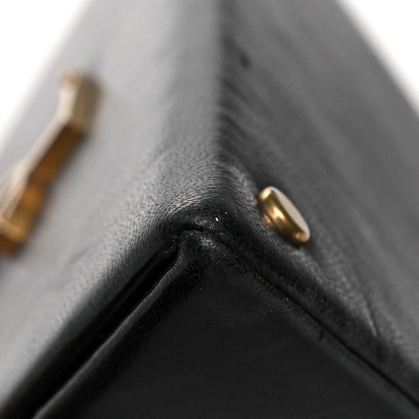Lambskin Pyramid Clutch Black