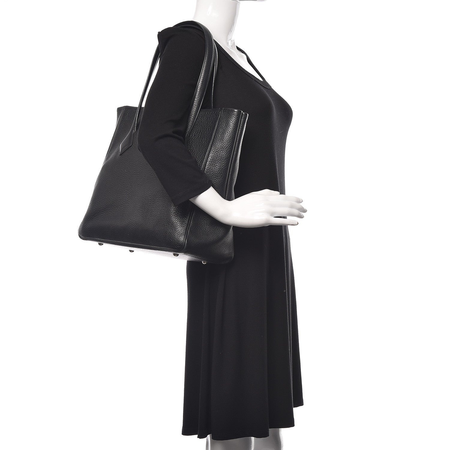 Hermes Taurillon Clemence Victoria II Cabas 32 Black 2 of 9