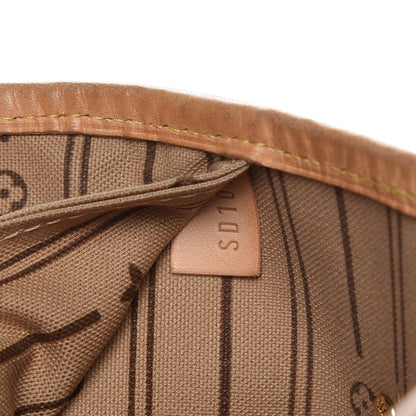 Louis Vuitton Monogram Neverfull MM 7 of 10