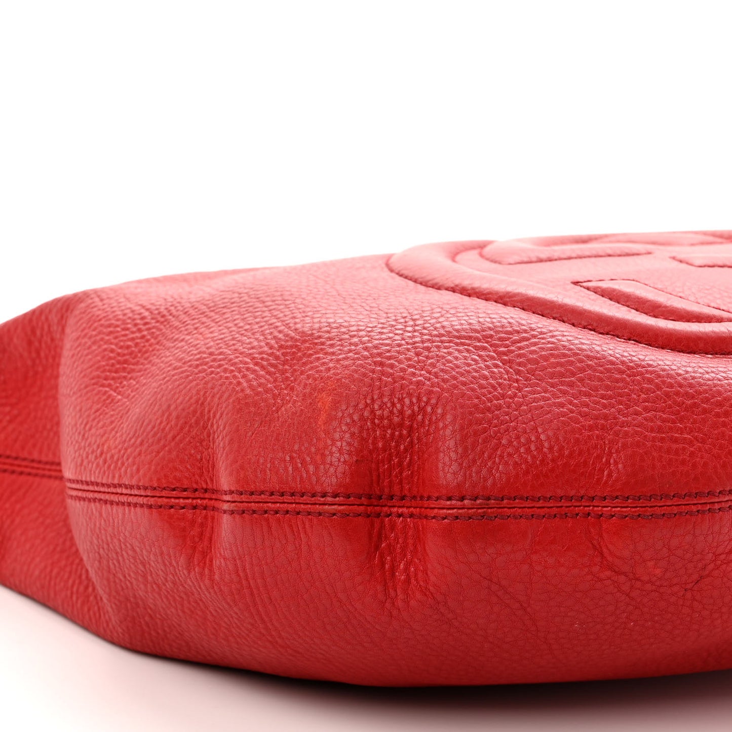 Pebbled Calfskin Medium Soho Hobo Red