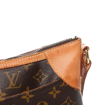 Louis Vuitton Monogram Odeon MM 9 of 15