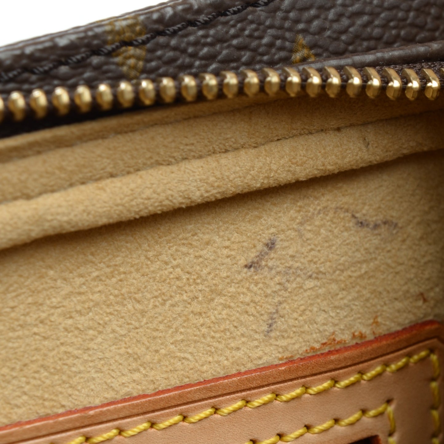 Monogram Looping MM
