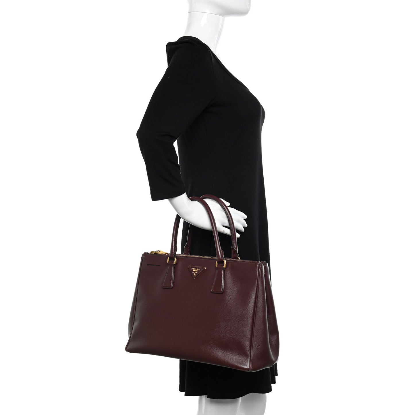 Saffiano Vernice Medium Galleria Double Zip Cerise