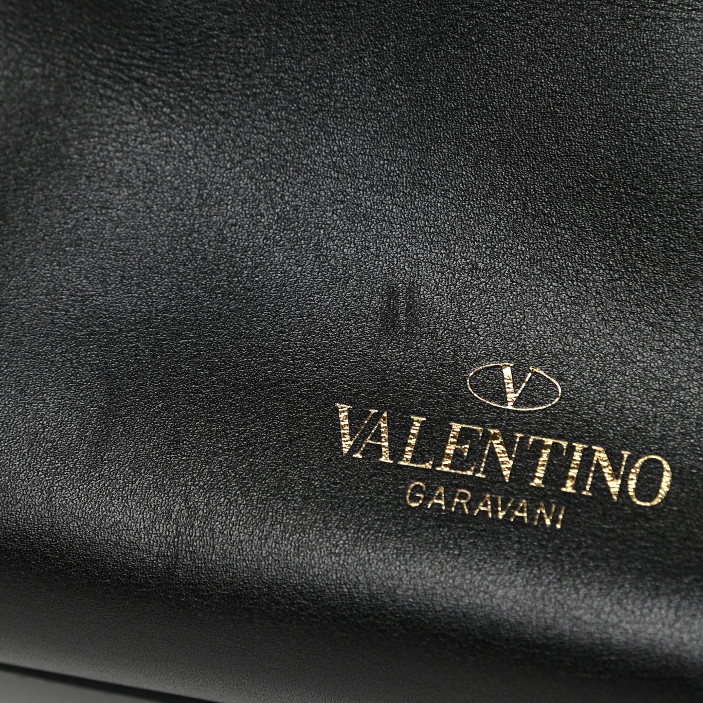 Vitello Lovestud Shoulder Bag Black