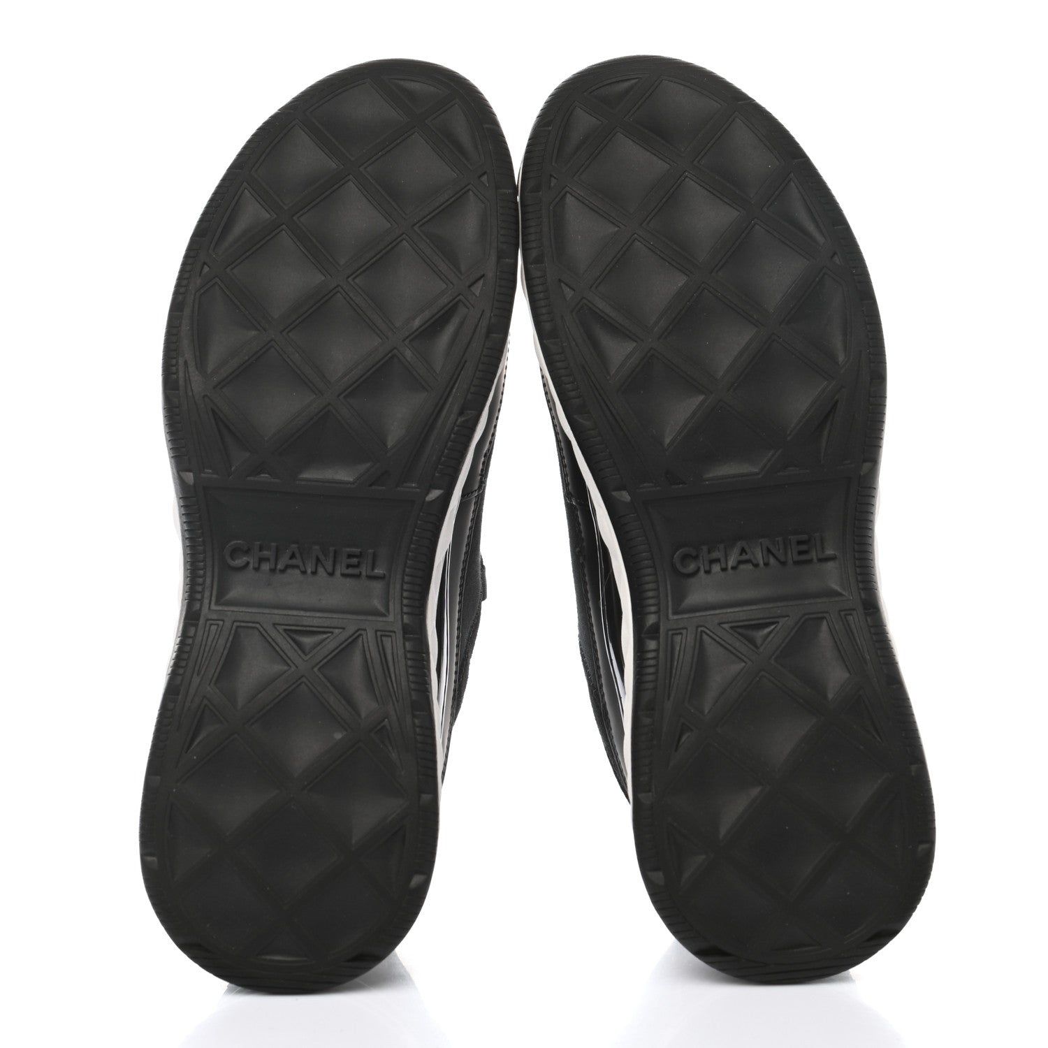 Chanel Velvet Calfskin Mixed Fibers CC Sneakers 38 Black 5 of 9