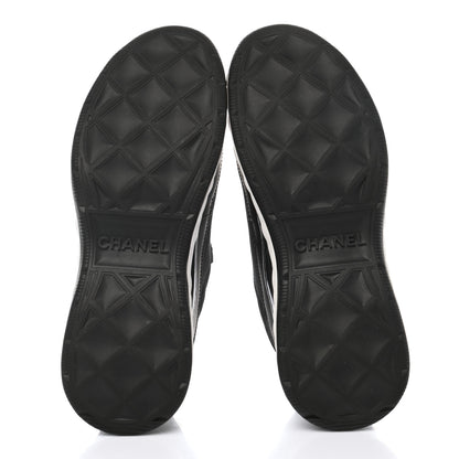 Chanel Velvet Calfskin Mixed Fibers CC Sneakers 38 Black 5 of 9