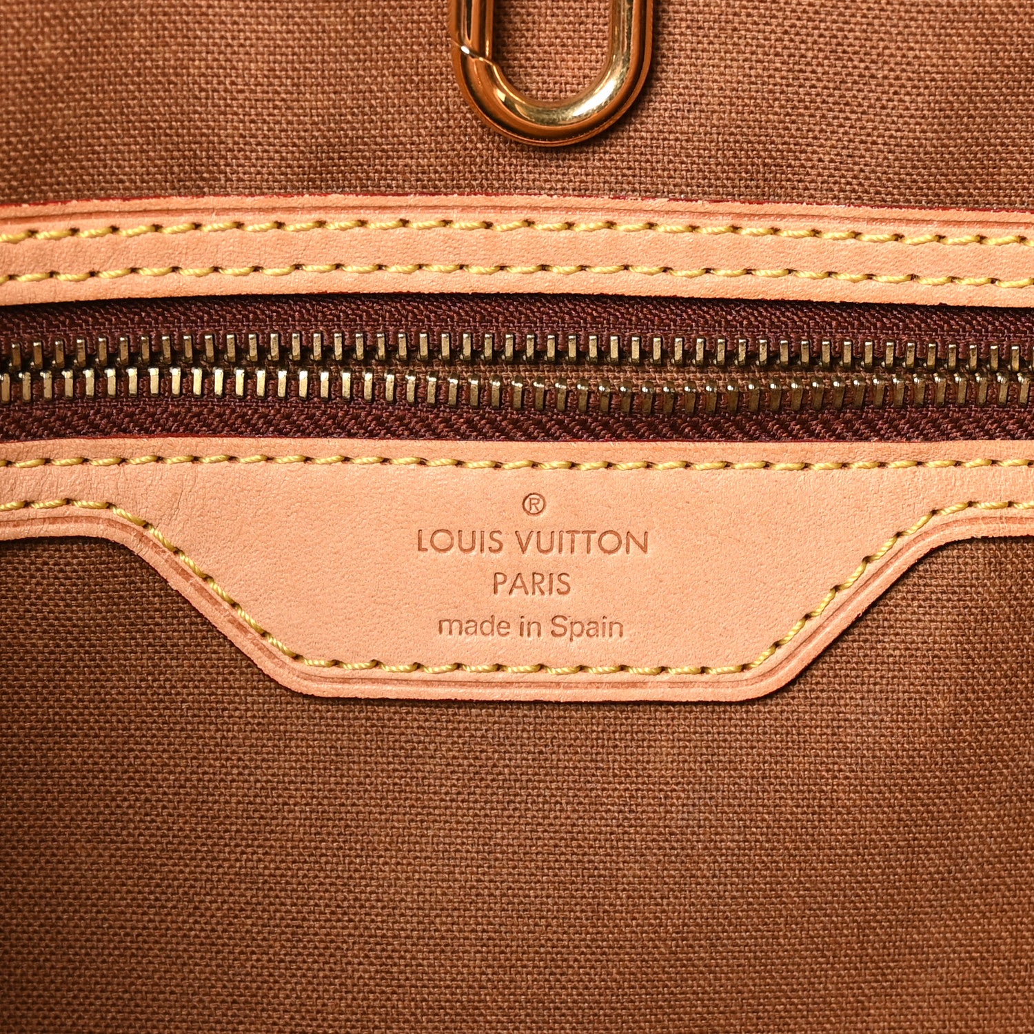 Louis Vuitton Monogram Batignolles Horizontal 6 of 9