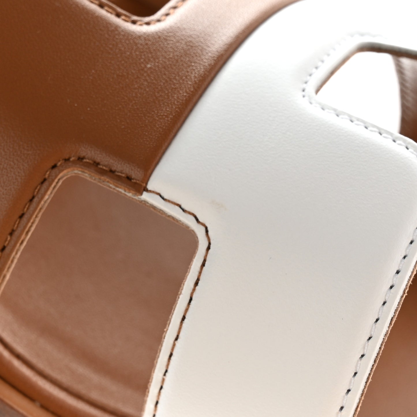 Box Calfskin Oran Sandals 38 Palissandre White