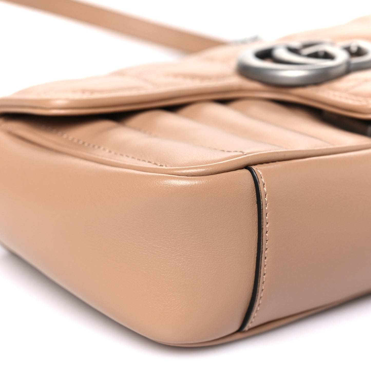 Calfskin Matelasse Aria Mini GG Marmont Shoulder Bag Camelia