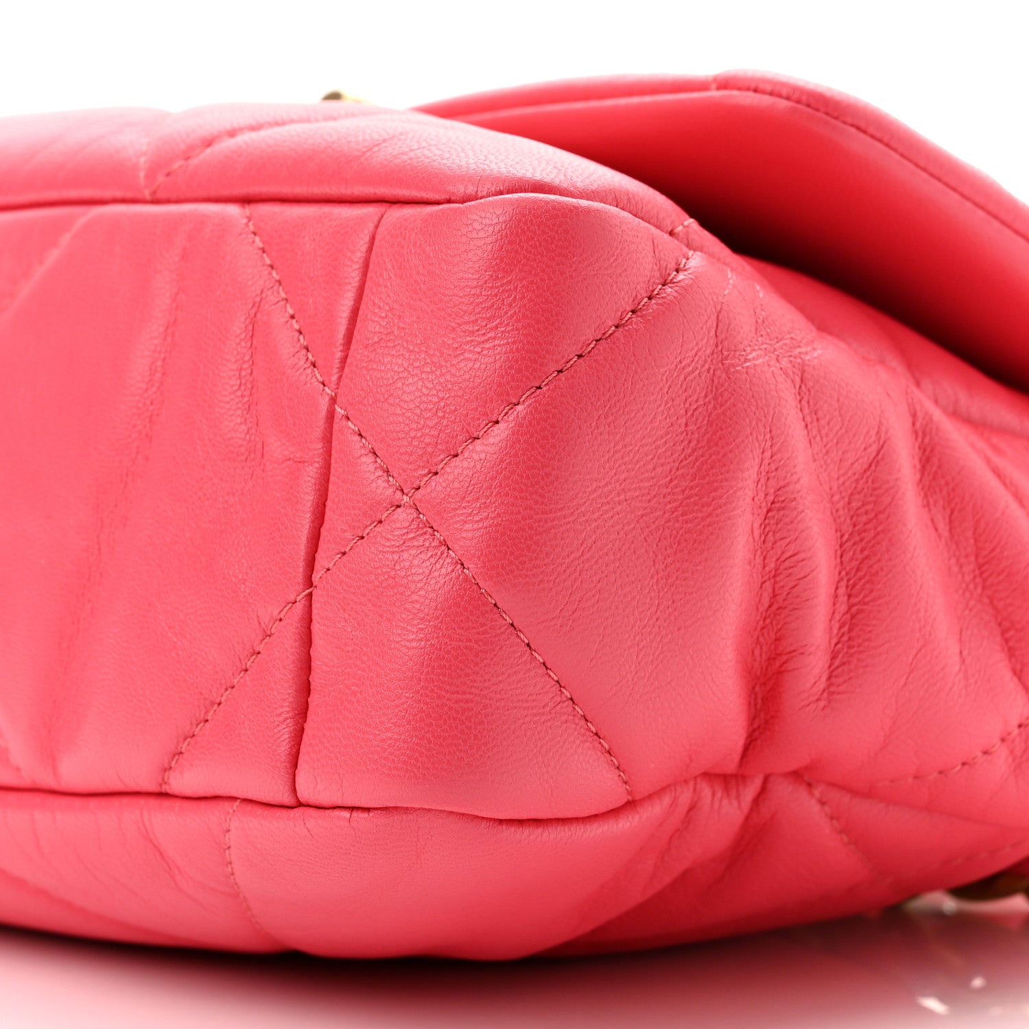 Chanel Lambskin Quilted Medium Chanel 19 Flap Pink 10 of 10