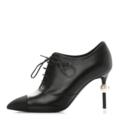 Chanel Lambskin Grosgrain Pearl Oxford Lace Up Ankle Booties 35.5 Black 1 of 10