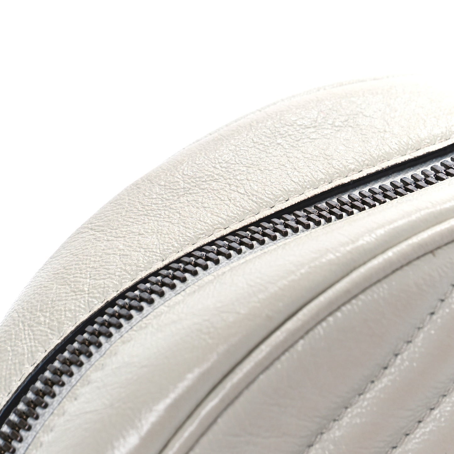 Calfskin Matelasse Mini GG Marmont Round Shoulder Bag White