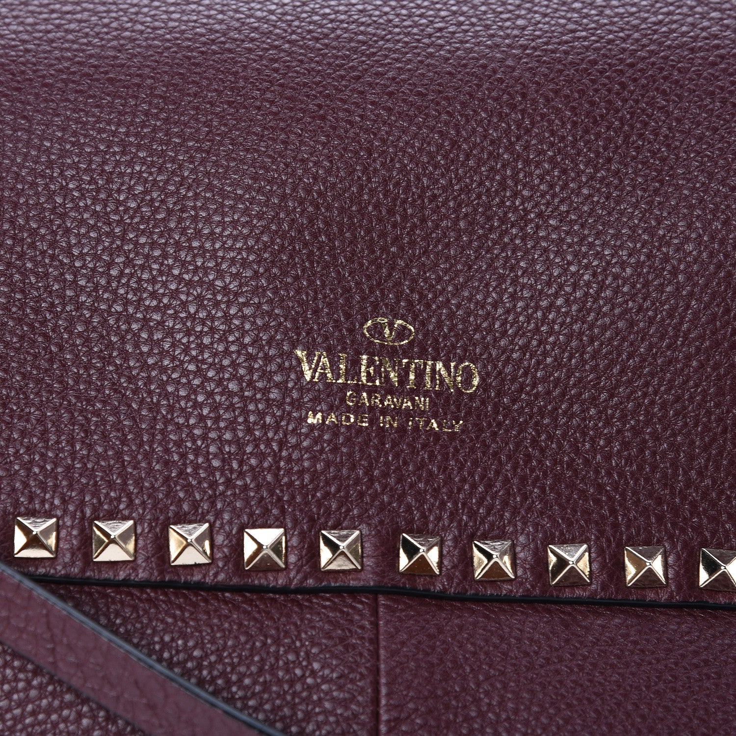 Valentino Garavani Grained Calfskin Large Rockstud Reversible Tote Light Cuir Rubin 12 of 16