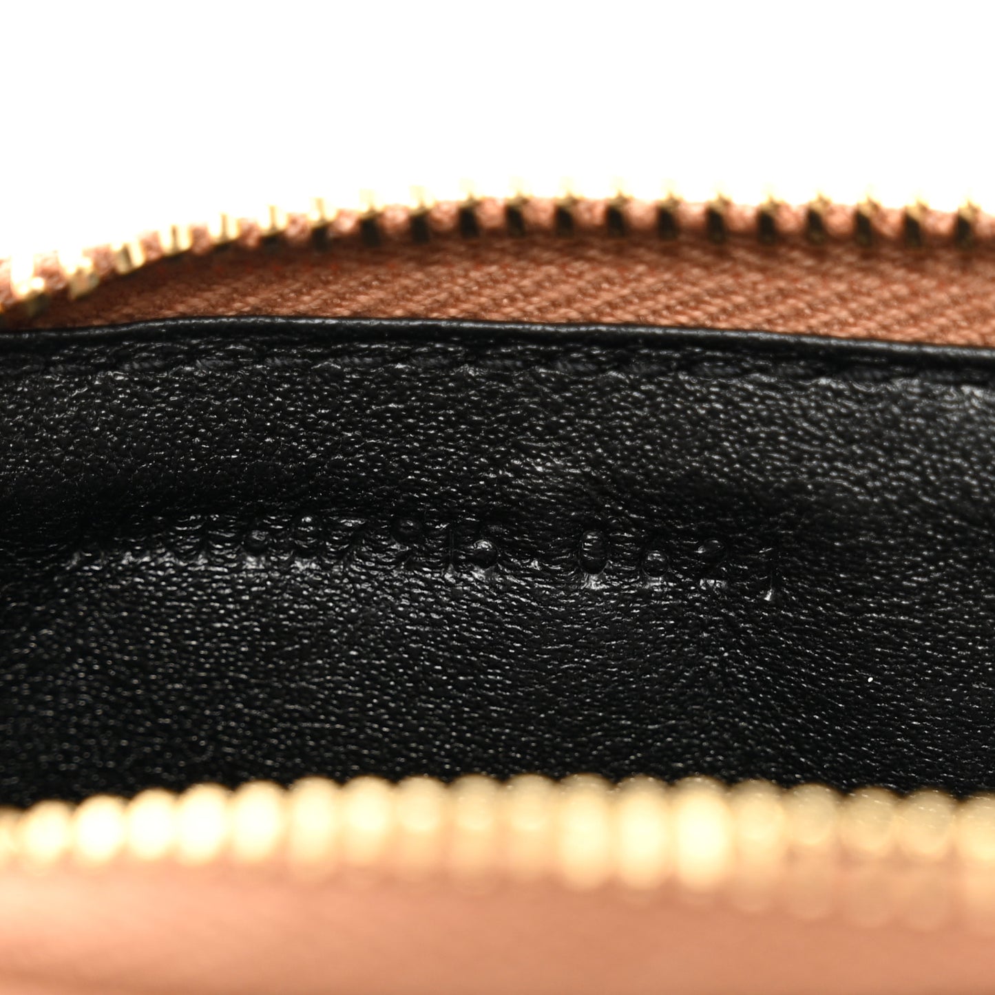 Grain De Poudre Matelasse Chevron Monogram Fragments Zippered Card Case Naturel Dark