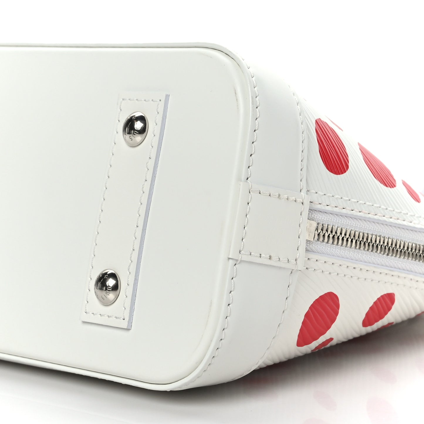 LV X YK Epi Alma BB White