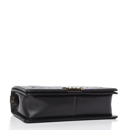 Chanel Lambskin Chevron Medium Boy Flap Black 4 of 10