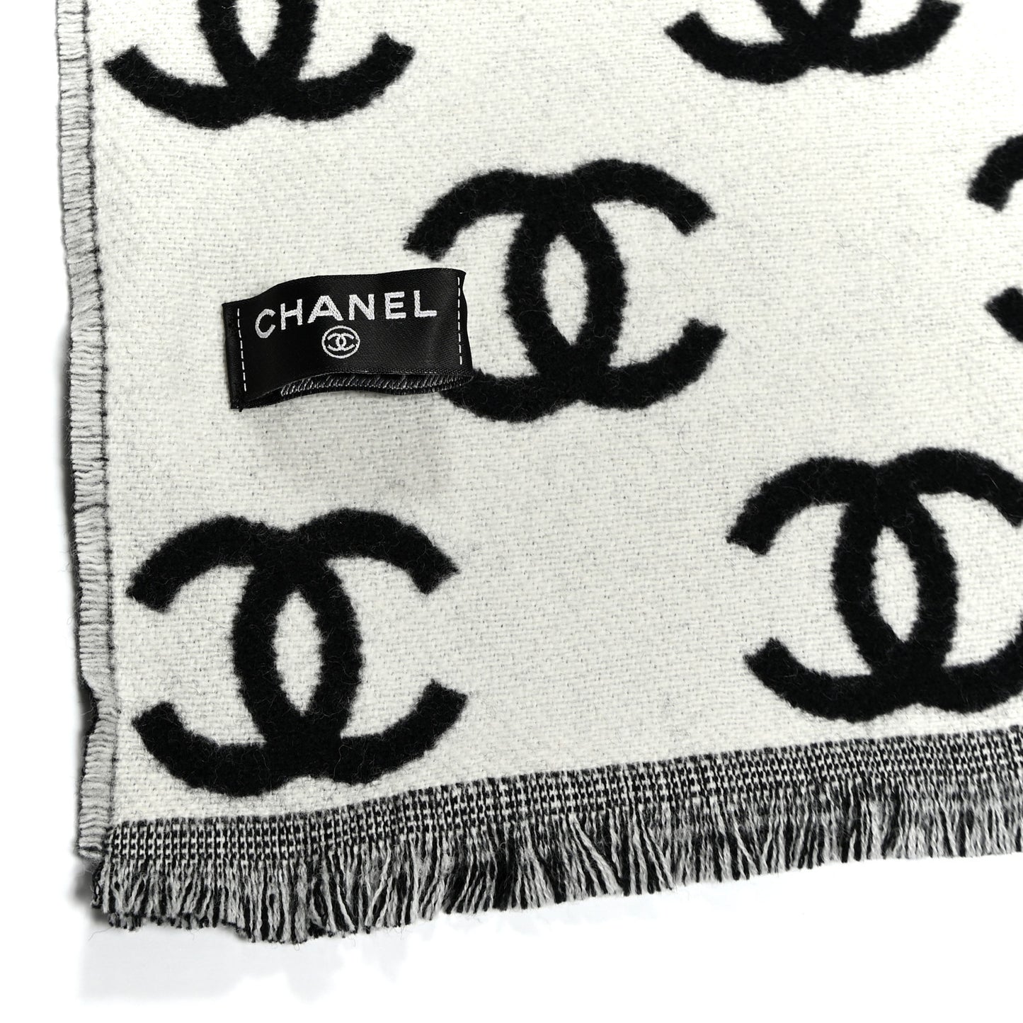 Cashmere Edelweiss CC Scarf Black White Pink Black White