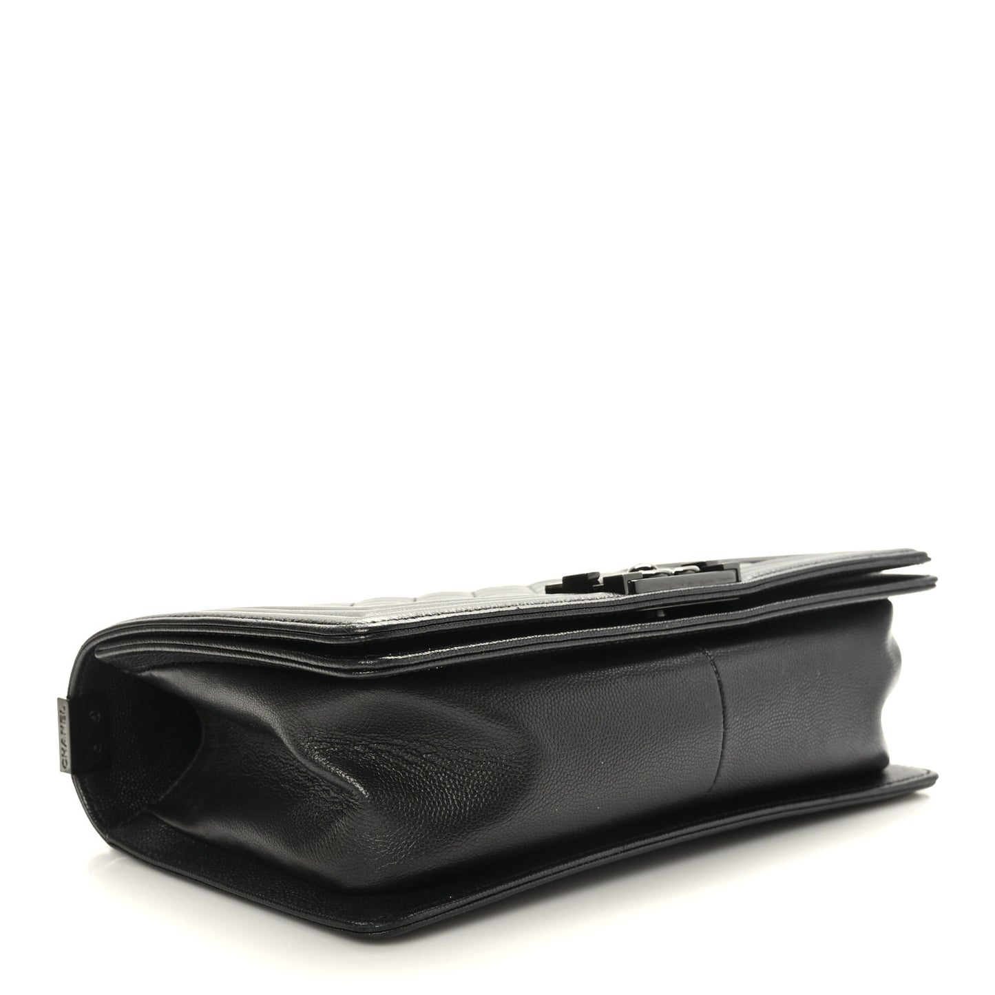 Caviar Quilted Medium Boy Flap So Black