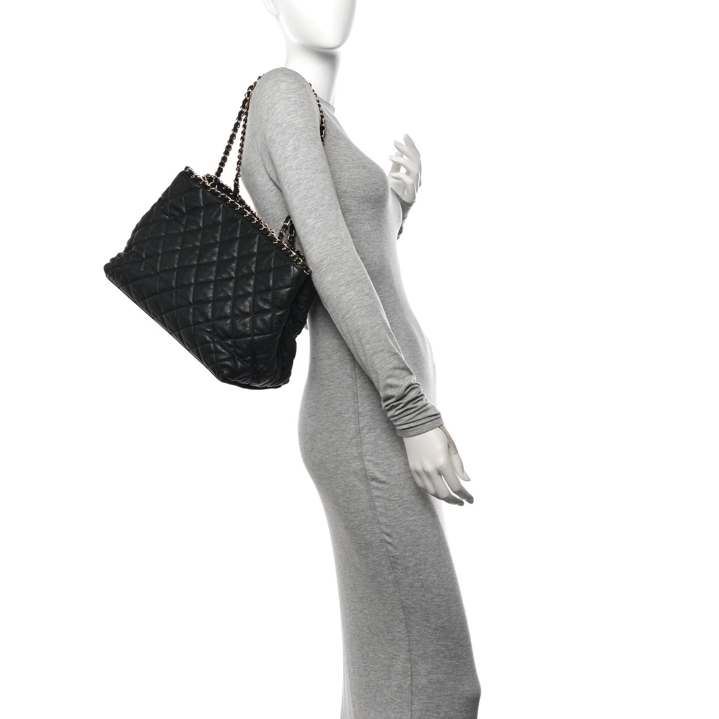 Calfskin Quilted Small Chain Me Tote Black