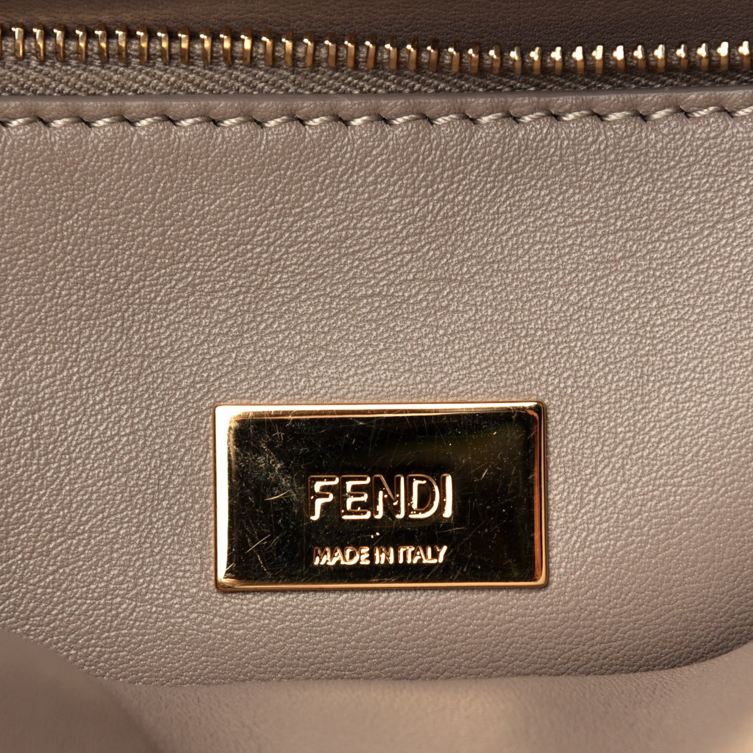 Fendi Vitello Tahiti Burro Medium Peekaboo Iconic Essentially Satchel Black Corda 7 of 11