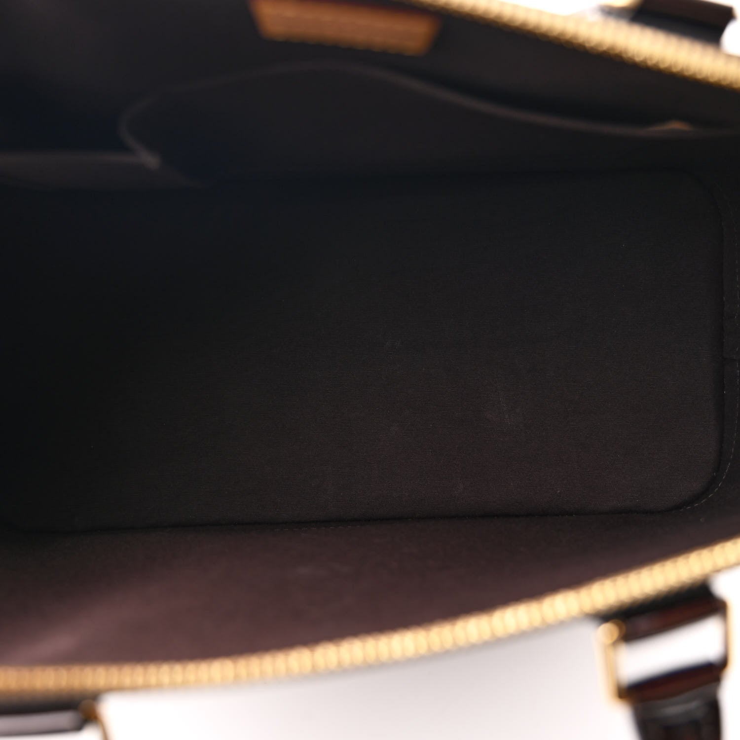 Louis Vuitton Vernis Alma GM Amarante 5 of 10