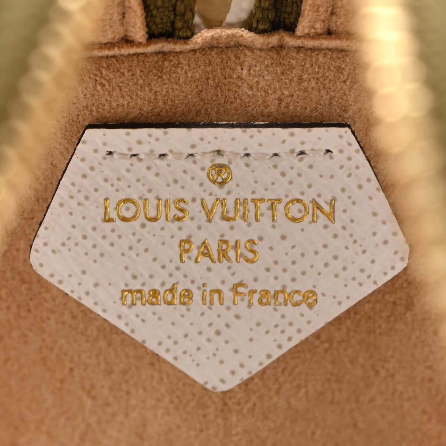 Louis Vuitton Monogram Giant Beach Pouch Kaki 6 of 10