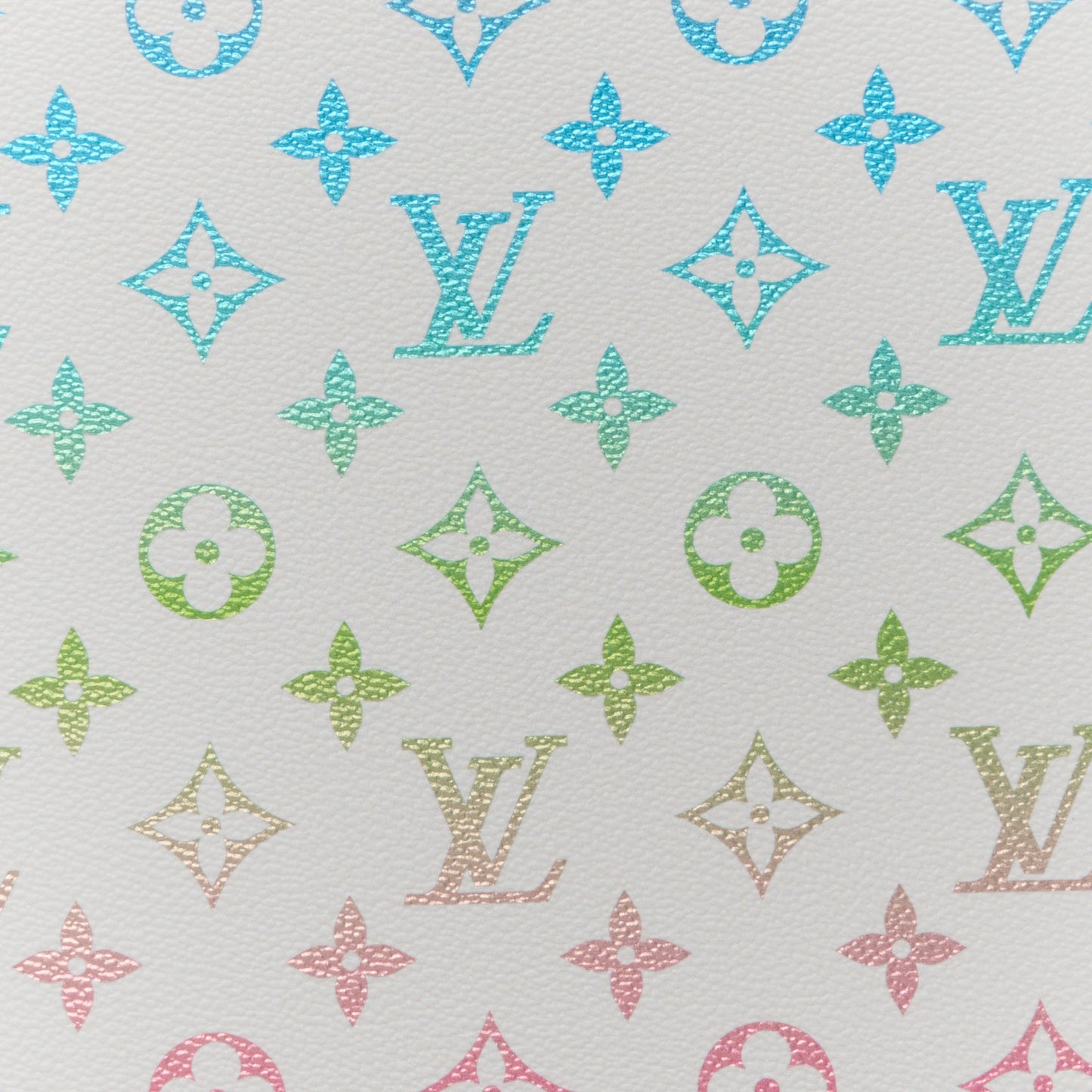 Monogram Pochette Voyage Gradient Grey