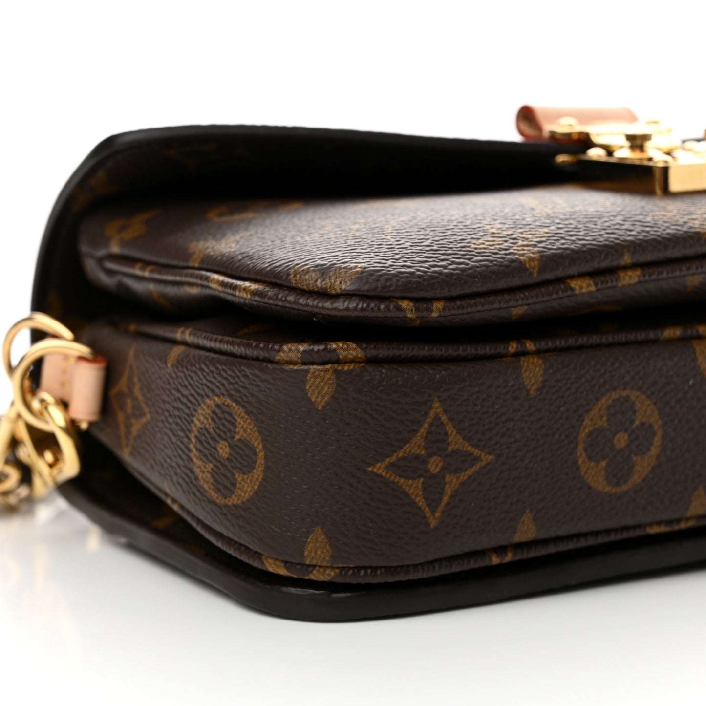 Monogram Pochette Metis East West