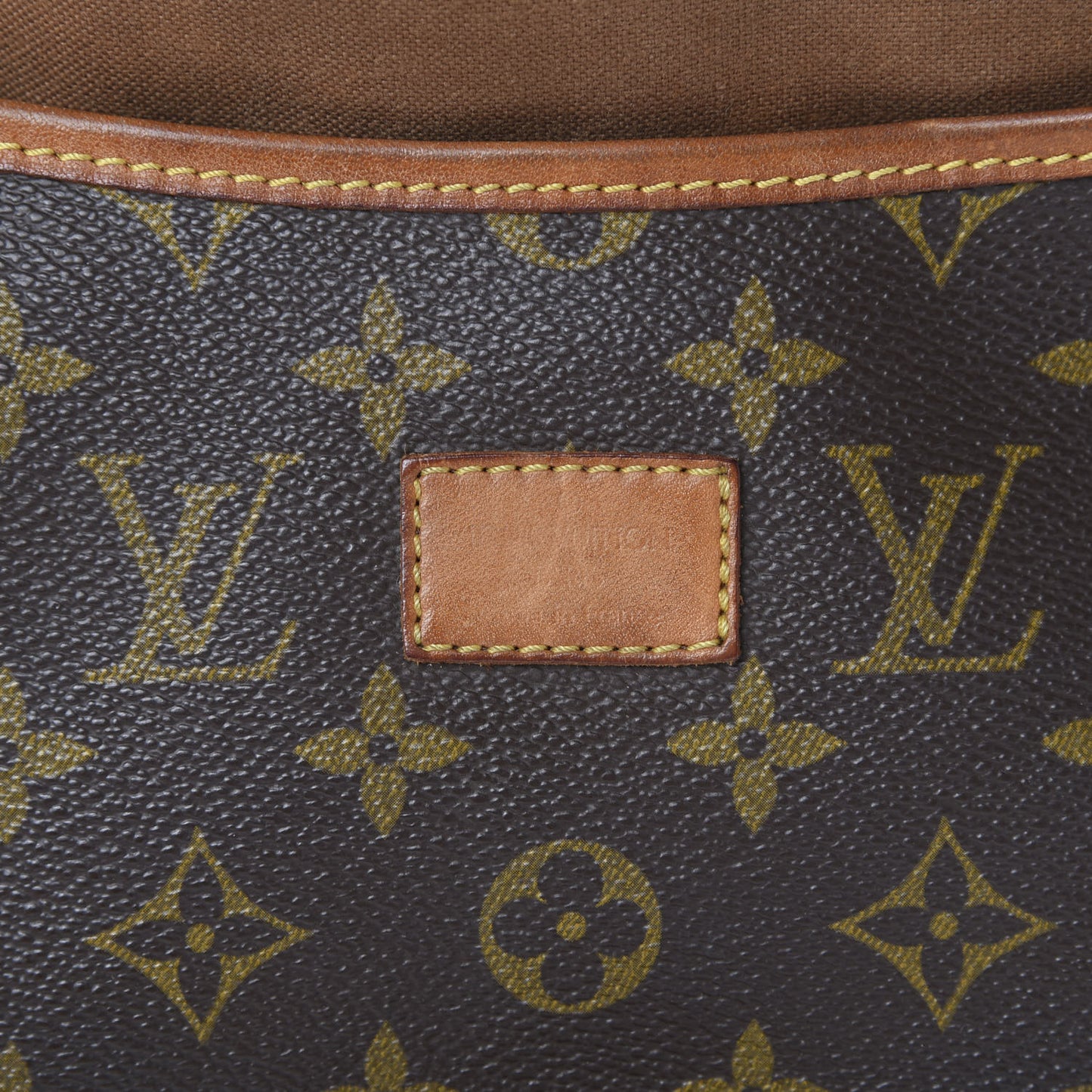 Monogram Saumur 35