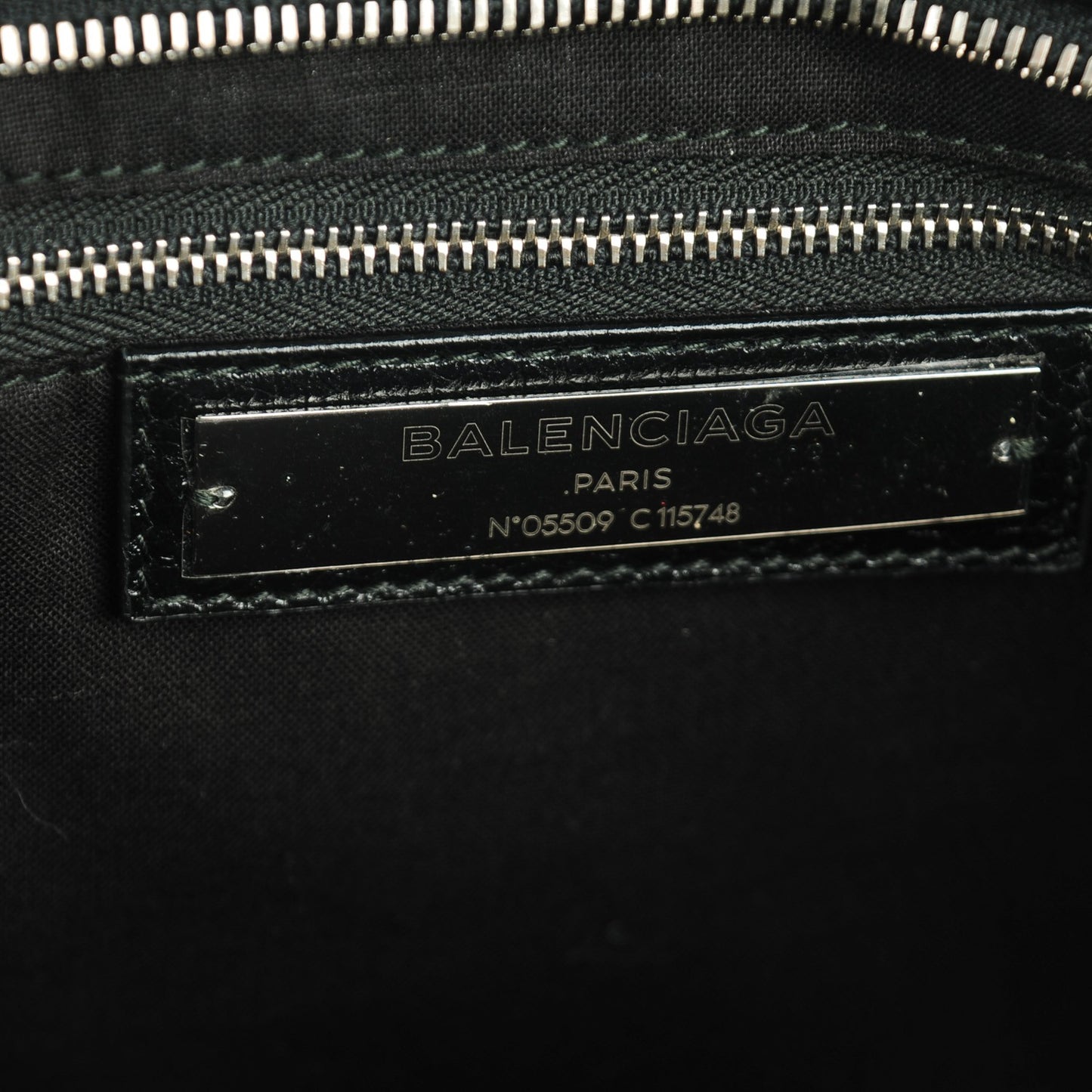 Agneau Classic Silver Hardware City Black