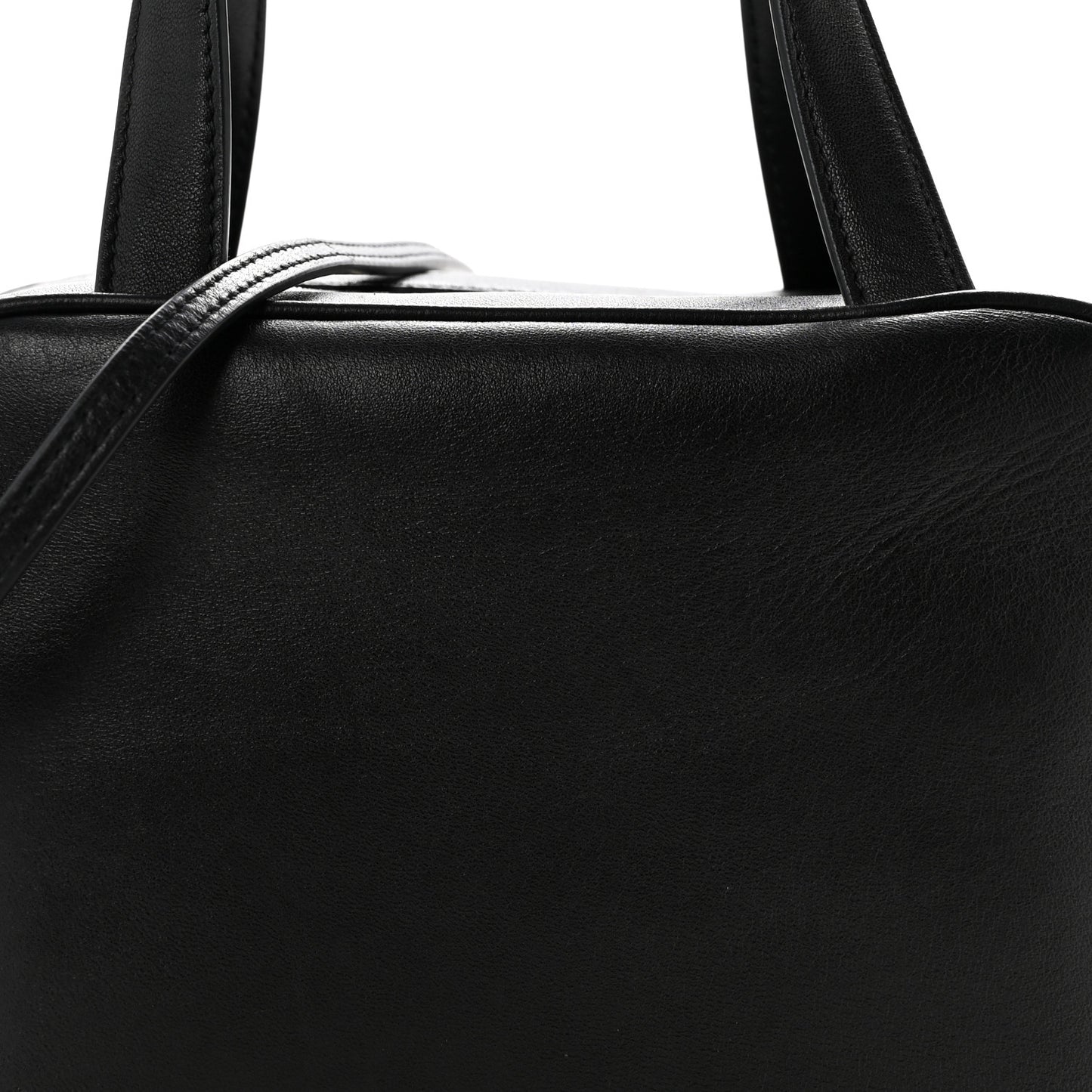 Calfskin Ray Bag Black