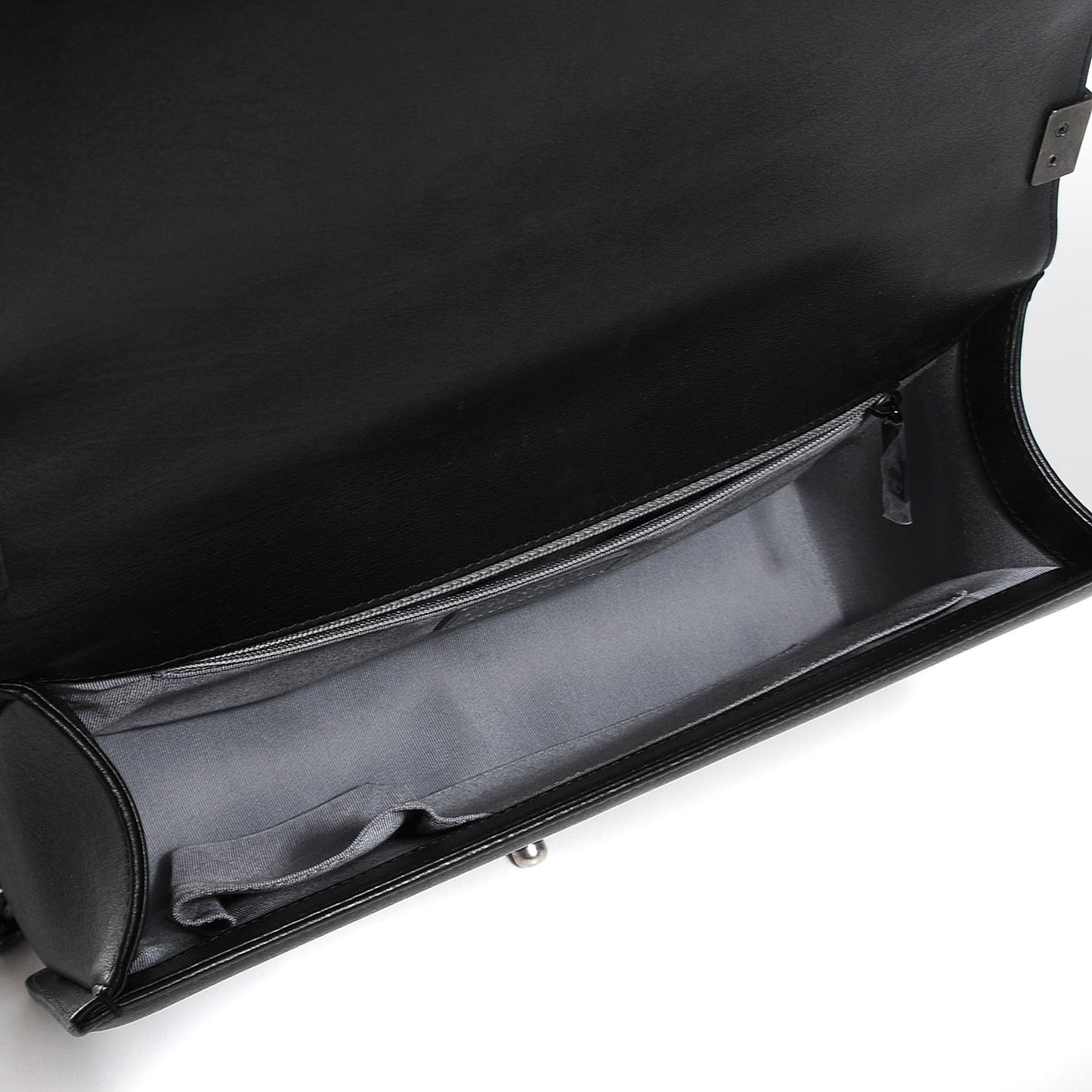 Calfskin Quilted New Medium Boy Flap Black