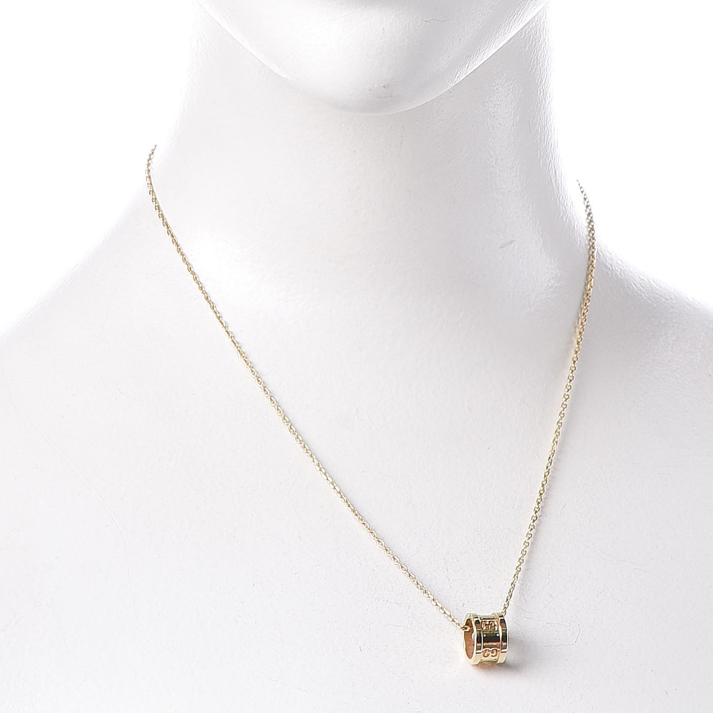 18K Yellow Gold Icon Twirl Pendant Necklace