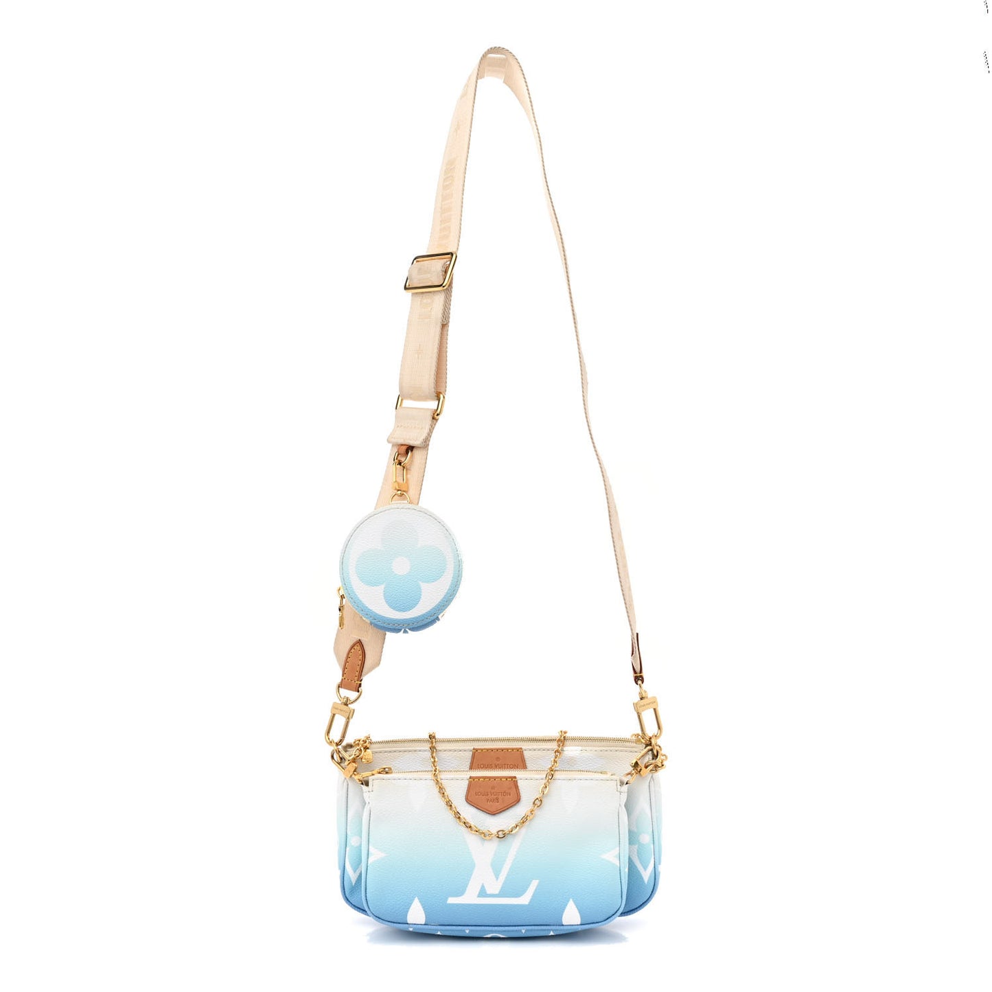 LOUIS VUITTON Monogram Giant By The Pool Multi Pochette Accessories Blue