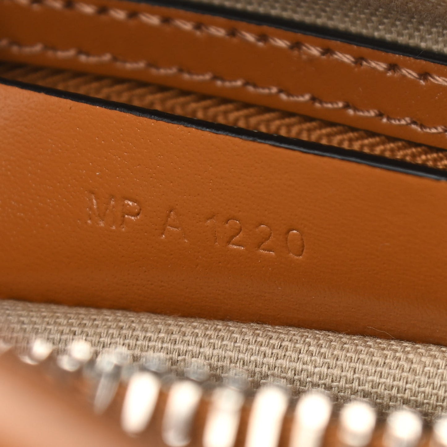 Shiny Lord Calfskin Mini Antigona Camel