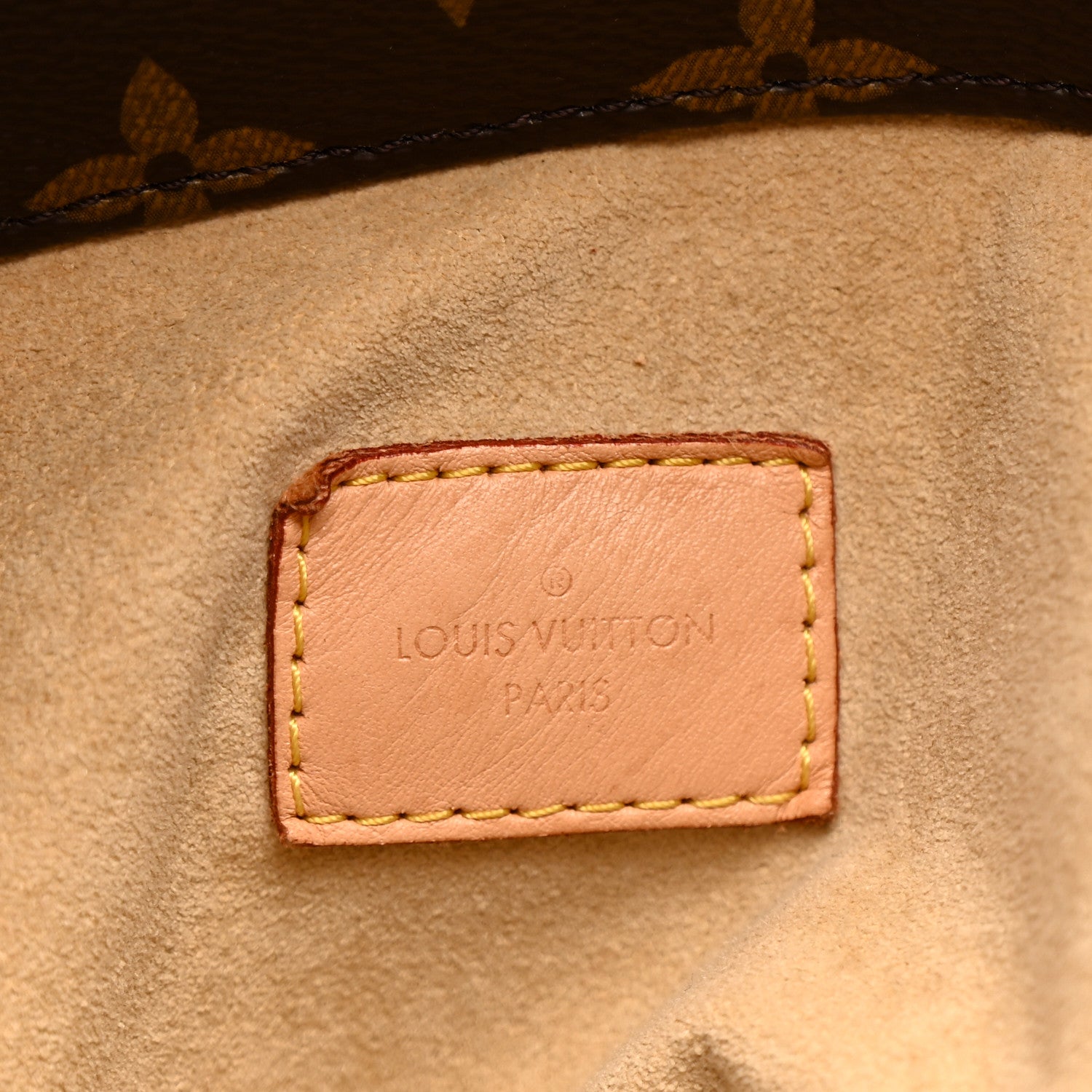 Louis Vuitton Monogram Artsy MM 6 of 12