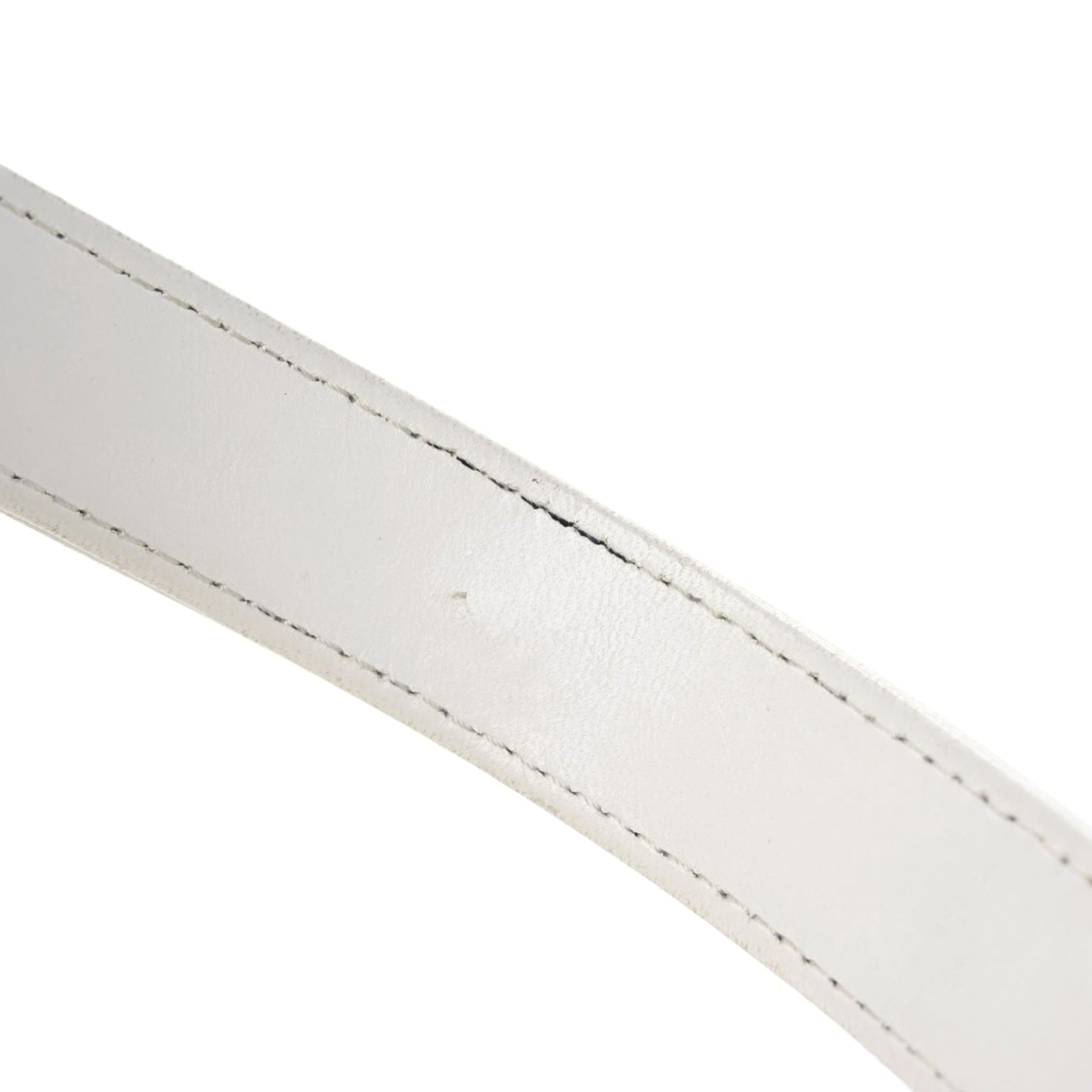 Lambskin Quilted Medium Chanel 19 Flap White