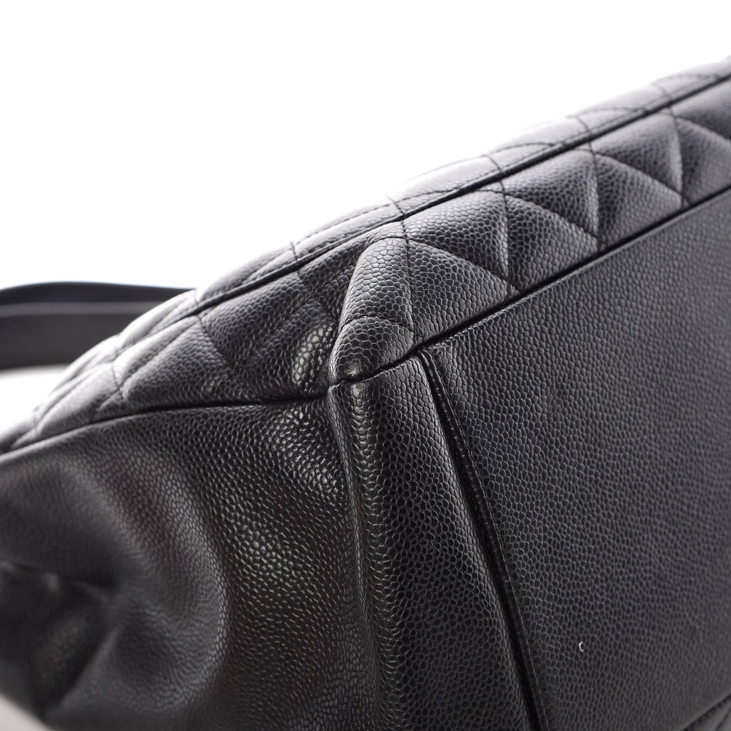 Caviar Quilted Grand Shopping Tote GST Black