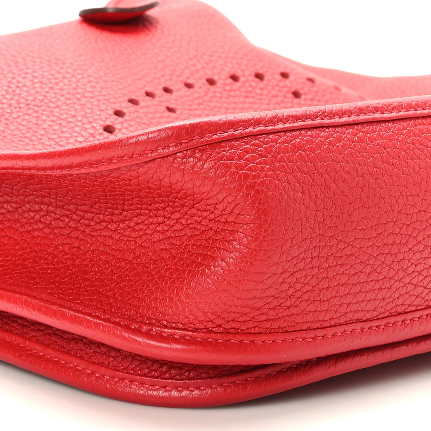 Taurillon Clemence Evelyne III PM Rouge Casaque