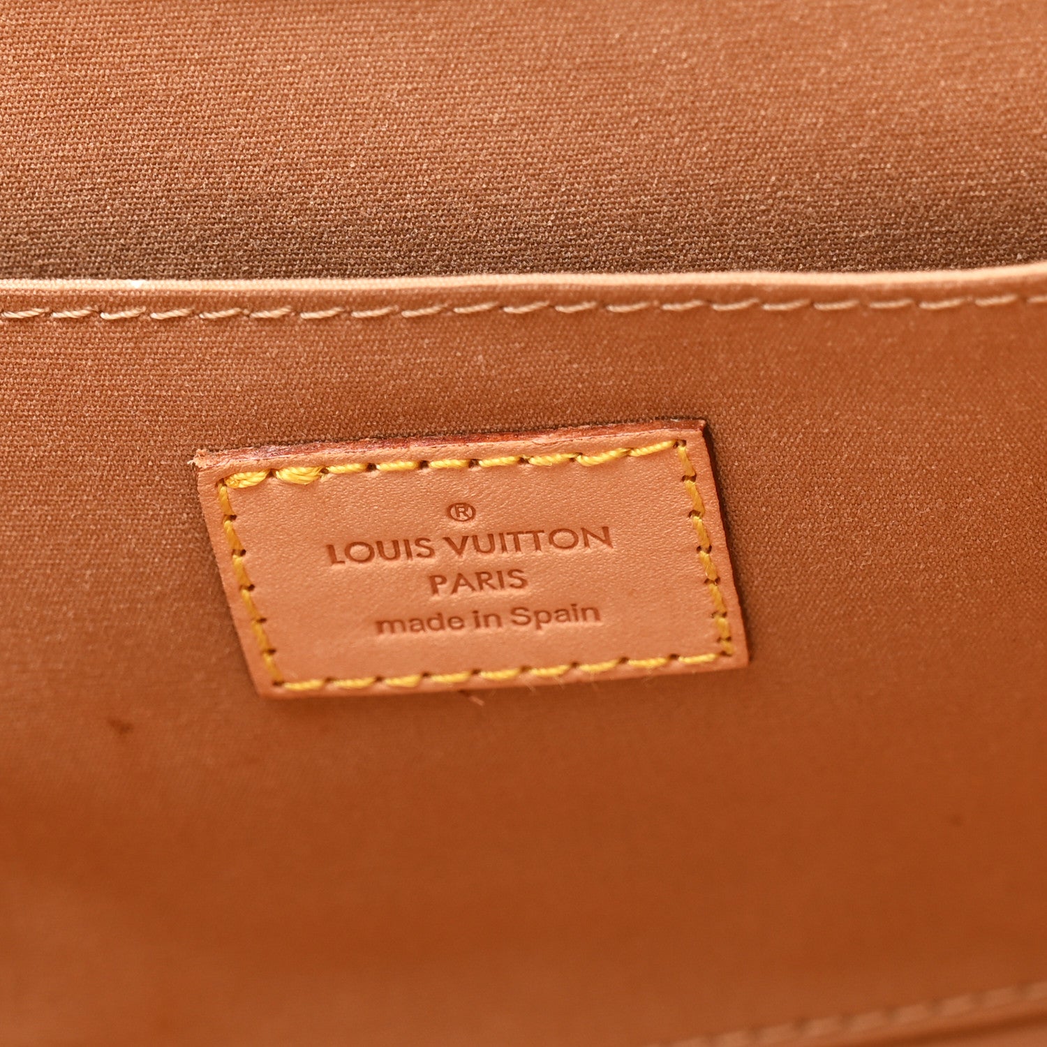 Louis Vuitton Vernis Roxbury Drive Noisette 6 of 10
