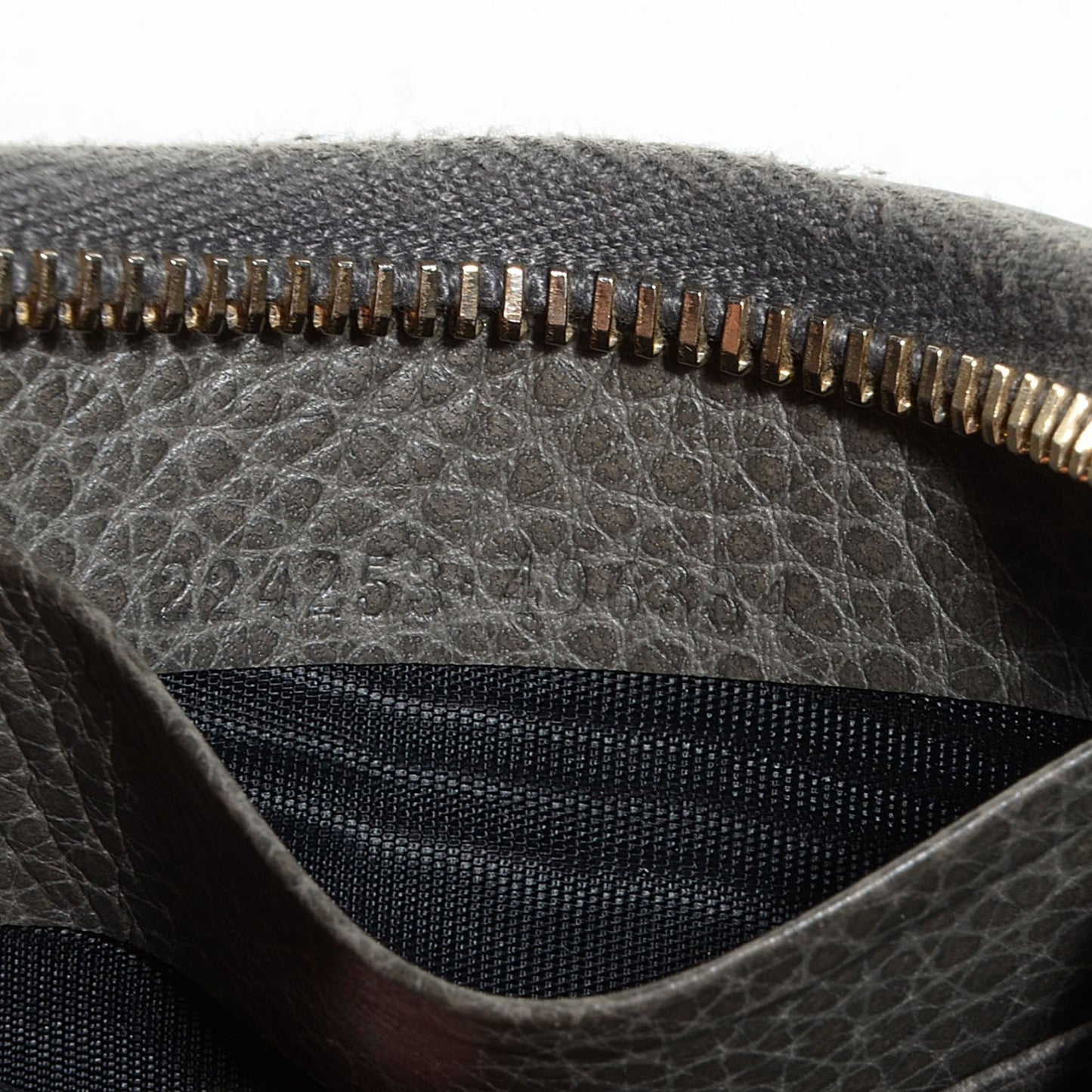 Guccissima Bamboo Tassel Zip Around Wallet Grey