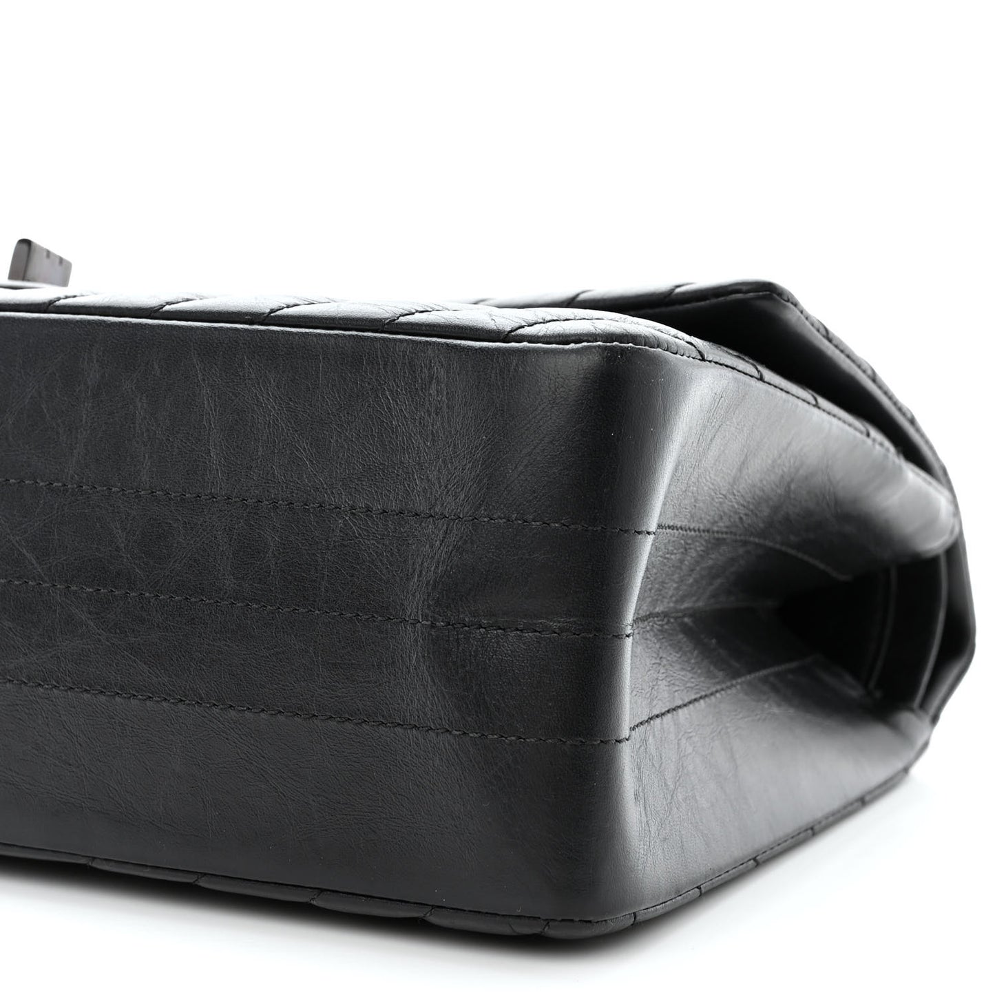 Aged Calfskin Chevron Quilted 2.55 Reissue 226 So Black