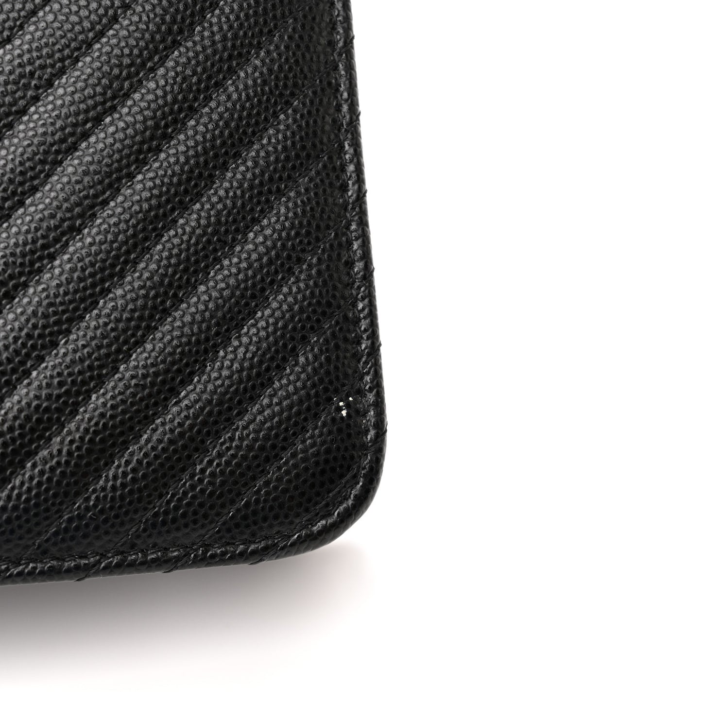 Caviar Chevron Quilted Wallet On Chain WOC Black